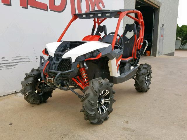 3JBPWAP27GJ000650 - 2016 CAN-AM MAVERICK 1 ORANGE photo 4