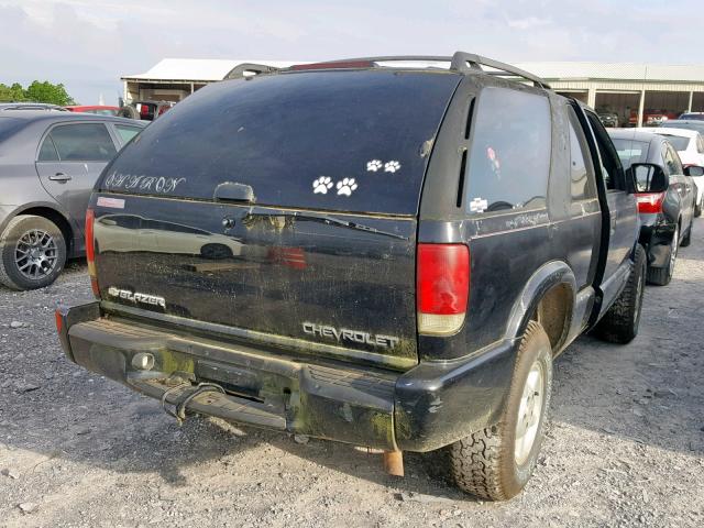 1GNCT18X23K163700 - 2003 CHEVROLET BLAZER BLACK photo 4