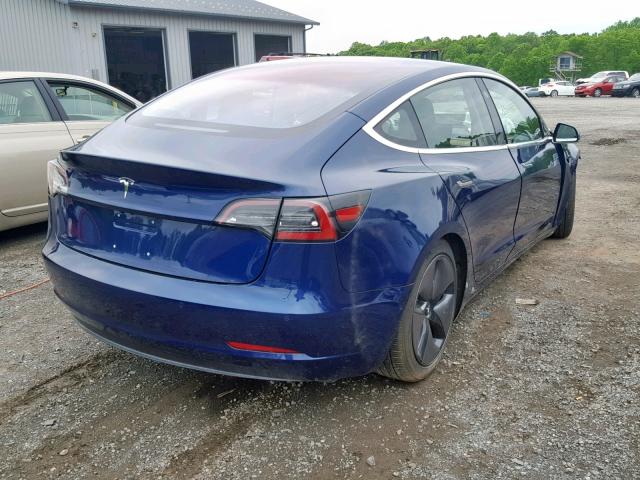 5YJ3E1EA3JF022860 - 2018 TESLA MODEL 3 BLUE photo 4