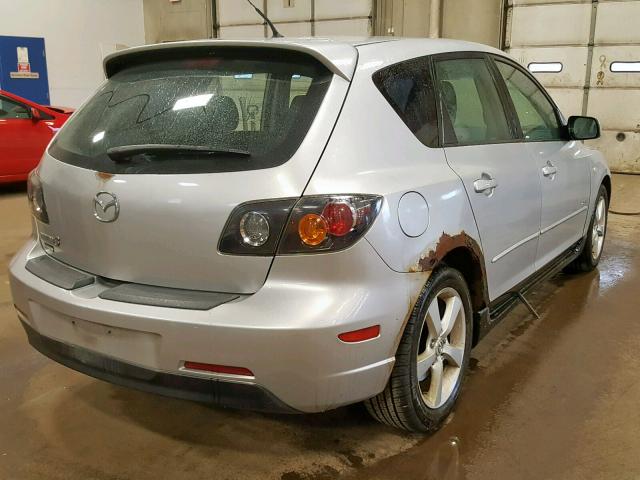 JM1BK343651292733 - 2005 MAZDA 3 HATCHBAC SILVER photo 4