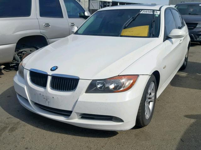 WBAVC575X8NK77469 - 2008 BMW 328 I SULE WHITE photo 2