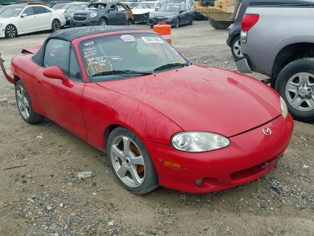 JM1NB353320228369 - 2002 MAZDA MX-5 MIATA RED photo 1