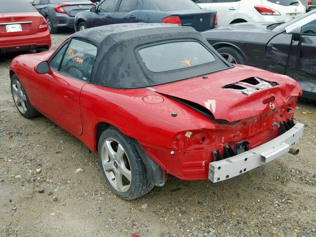 JM1NB353320228369 - 2002 MAZDA MX-5 MIATA RED photo 3