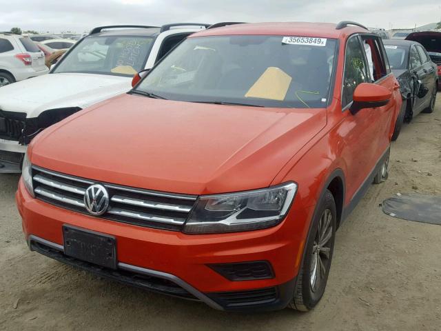 3VV3B7AX7JM064869 - 2018 VOLKSWAGEN TIGUAN SE ORANGE photo 2