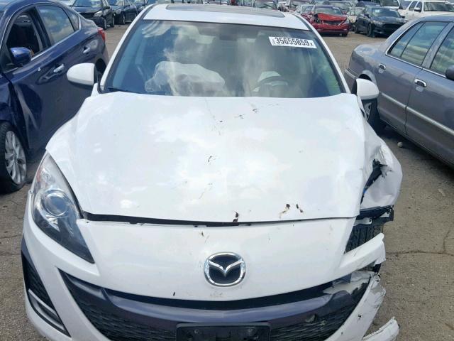 JM1BL1H55A1285408 - 2010 MAZDA 3 S WHITE photo 7