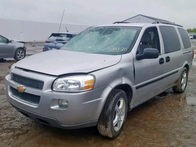 1GNDV23148D199469 - 2008 CHEVROLET UPLANDER L 银色 照片 2