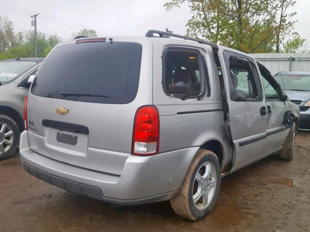 1GNDV23148D199469 - 2008 CHEVROLET UPLANDER L 银色 照片 4