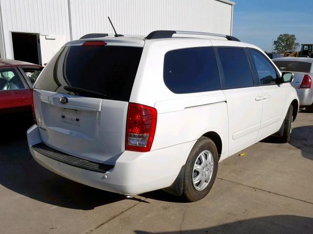 KNDMG4C79E6586988 - 2014 KIA SEDONA LX WHITE photo 4