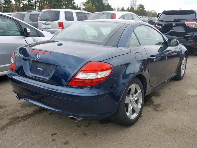 WDBWK54F66F108059 - 2006 MERCEDES-BENZ SLK 280 BLUE photo 4