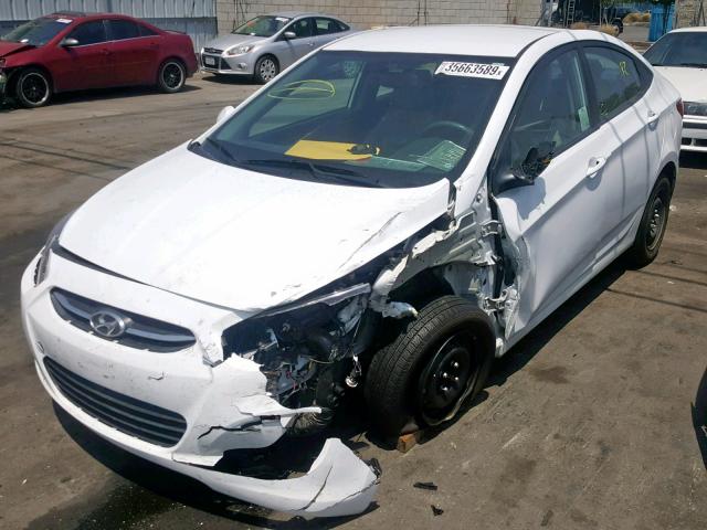 KMHCT4AE1HU233682 - 2017 HYUNDAI ACCENT SE WHITE photo 2