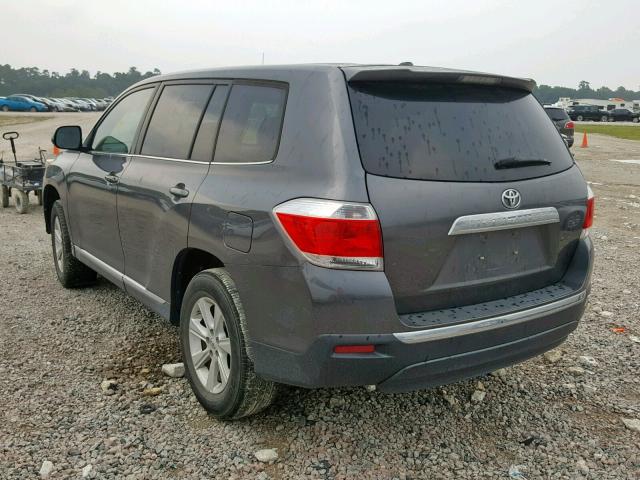 5TDZA3EH2BS007715 - 2011 TOYOTA HIGHLANDER GRAY photo 3