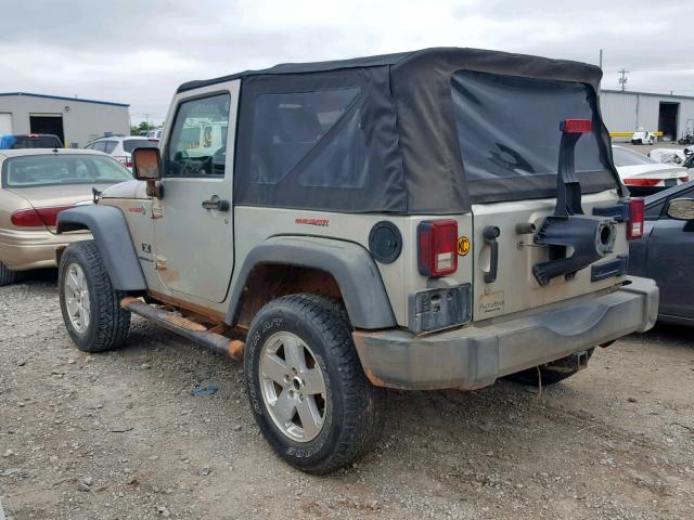 1J4FA24127L164519 - 2007 JEEP WRANGLER X BROWN photo 3