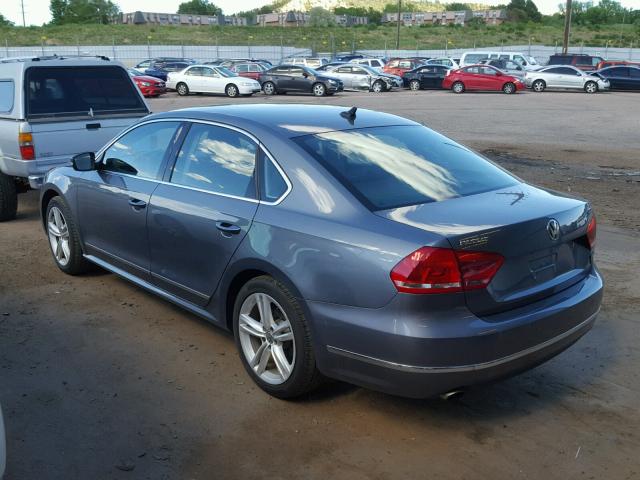 1VWBT7A33FC094445 - 2015 VOLKSWAGEN PASSAT SE GRAY photo 3