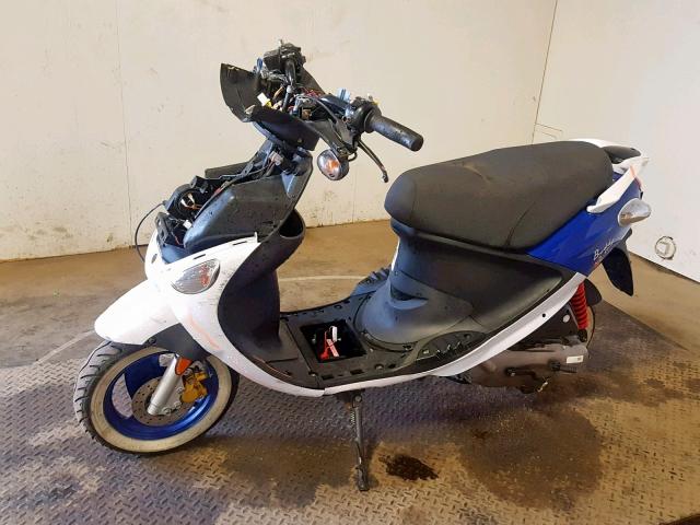 RFVPAP5A4E1115696 - 2014 GENUINE SCOOTER CO. BUDDY 50 BLUE photo 2