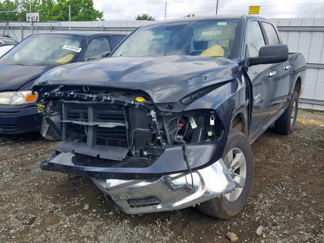 1C6RR7LT8JS306243 - 2018 RAM 1500 SLT GRAY photo 2