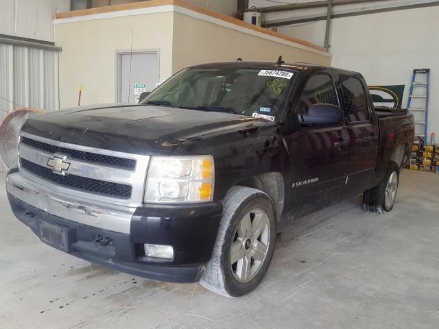 2GCEC13J671656600 - 2007 CHEVROLET SILVERADO C1500 CREW CAB  photo 2