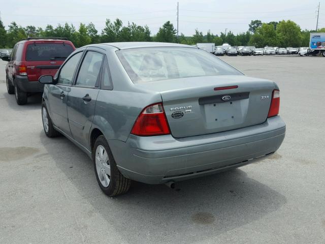 1FAFP34N86W161690 - 2006 FORD FOCUS ZX4 GRAY photo 3