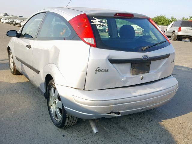 3FAHP31381R159560 - 2001 FORD FOCUS ZX3 SILVER photo 3