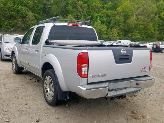 1N6AD07W59C427217 - 2009 NISSAN FRONTIER C GRAY photo 3