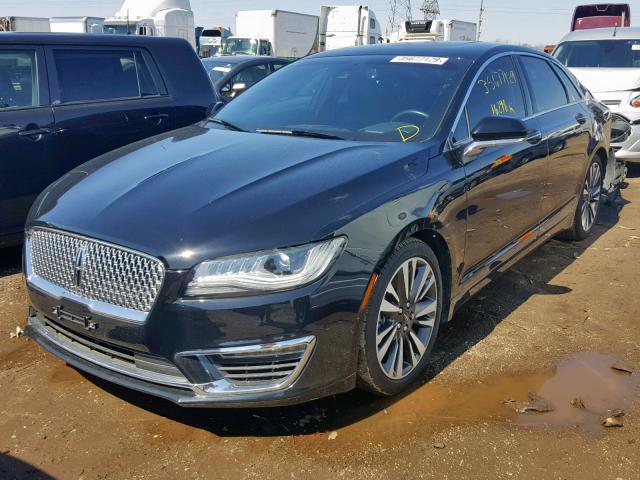 3LN6L5FC6HR613604 - 2017 LINCOLN MKZ RESERV BLACK photo 2