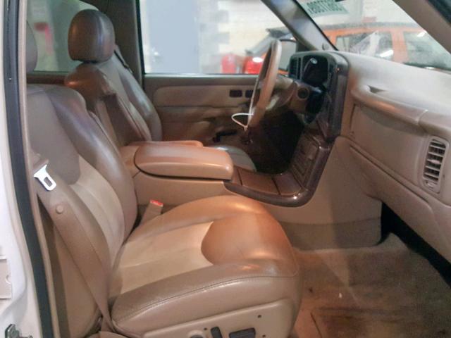 1GKEK63U14J252653 - 2004 GMC YUKON DENA WHITE photo 5