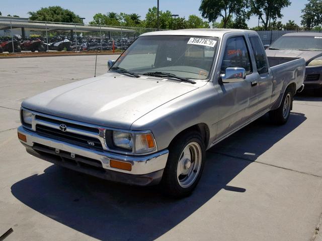 JT4VN93G7P5035149 - 1993 TOYOTA PICKUP 1/2 GRAY photo 2