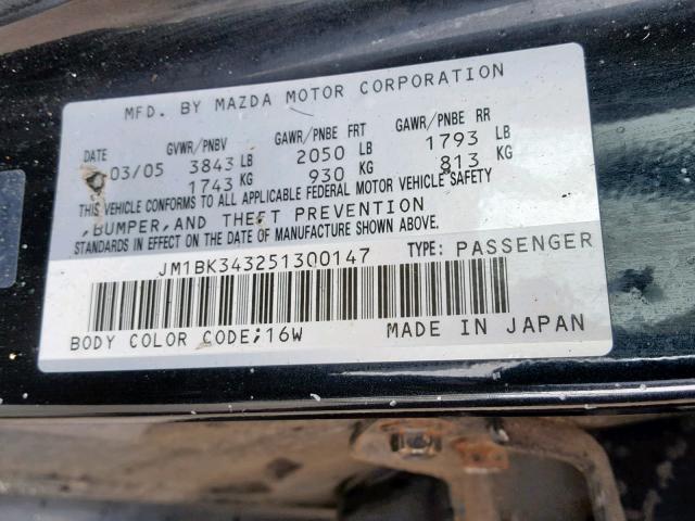 JM1BK343251300147 - 2005 MAZDA 3 HATCHBAC BLACK photo 10