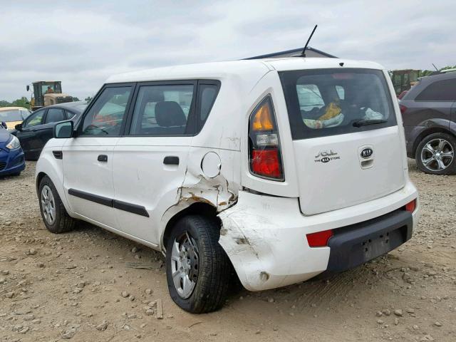 KNDJT2A16A7165591 - 2010 KIA SOUL WHITE photo 3