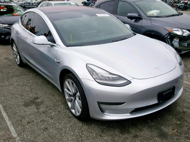 5YJ3E1EA5JF009656 - 2018 TESLA MODEL 3 SILVER photo 1