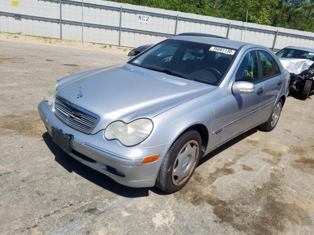 WDBRF81J43F410781 - 2003 MERCEDES-BENZ C 240 4MATIC  photo 2