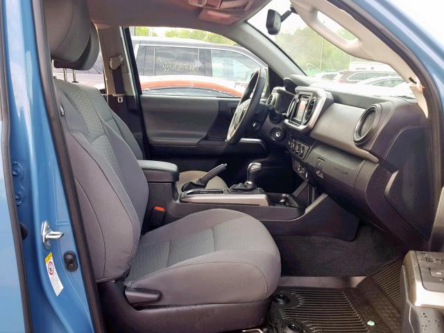 3TMCZ5AN9KM194604 - 2019 TOYOTA TACOMA DOU BLUE photo 5