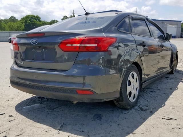 1FADP3E21HL306133 - 2017 FORD FOCUS S GRAY photo 4