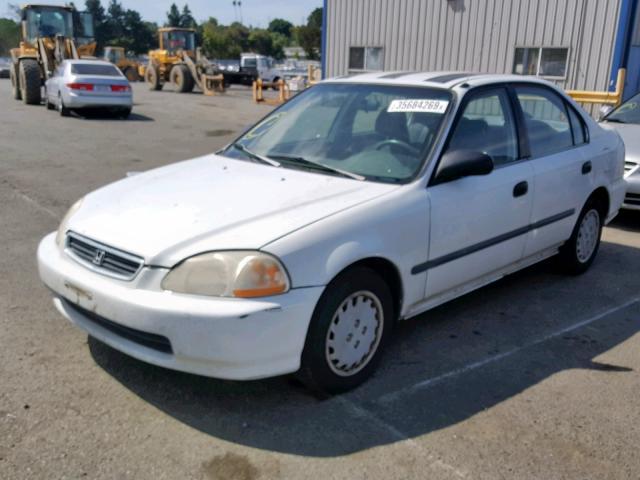 JHMEJ6622VS042193 - 1997 HONDA CIVIC DX WHITE photo 2