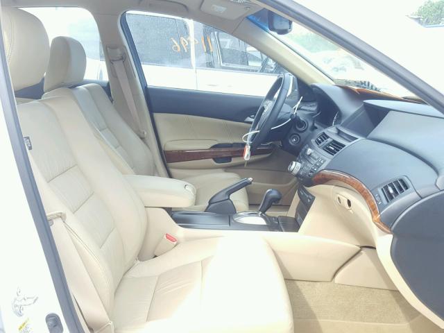 1HGCP3F88CA038258 - 2012 HONDA ACCORD EXL WHITE photo 5