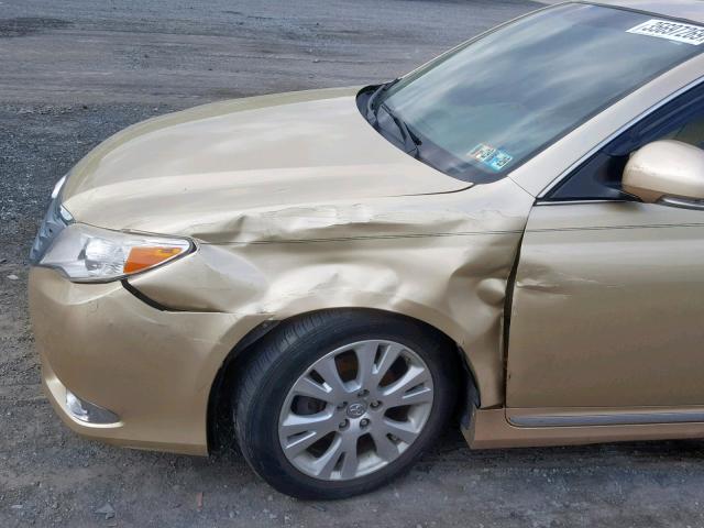 4T1BK3DB1BU374639 - 2011 TOYOTA AVALON BAS GOLD photo 9