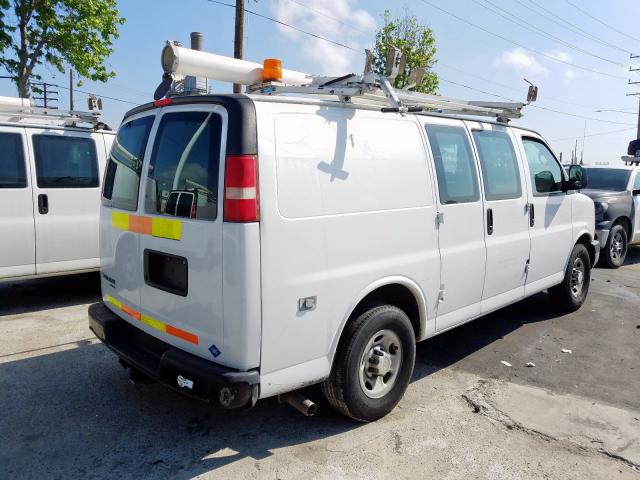 1GCWGFCB2B1130669 - 2011 CHEVROLET EXPRESS G2500  photo 4