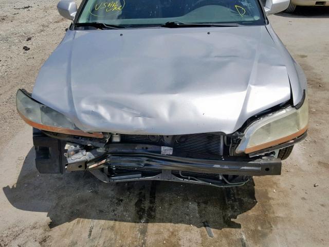 1HGCG66532A044068 - 2002 HONDA ACCORD LX SILVER photo 9