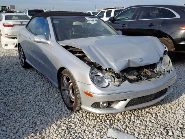 WDBTK72F18T089863 - 2008 MERCEDES-BENZ CLK 550 SILVER photo 1