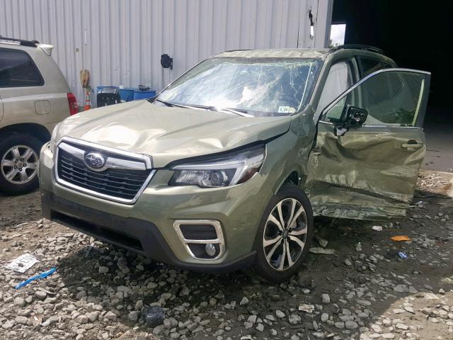 JF2SKASC1KH479762 - 2019 SUBARU FORESTER L GREEN photo 2