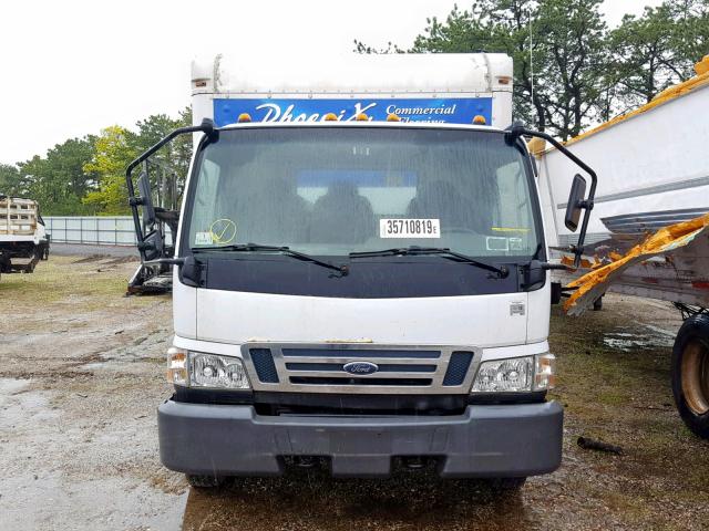 3FRML55Z37V568194 - 2007 FORD LOW CAB FO BLUE photo 9