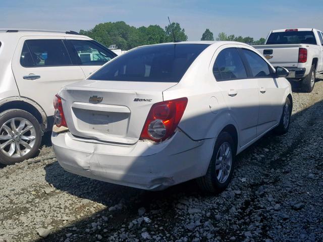 1G1JA5SH5C4188411 - 2012 CHEVROLET SONIC LS WHITE photo 4