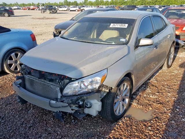 1G11E5SA9GF153226 - 2016 CHEVROLET MALIBU LIM TAN photo 2