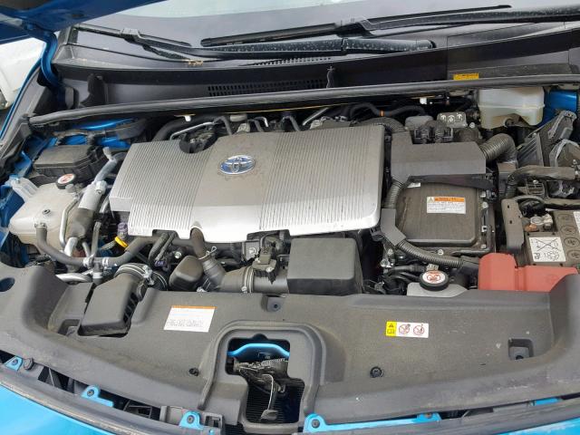 JTDKARFP2H3054246 - 2017 TOYOTA PRIUS PRIM 蓝色 照片 7