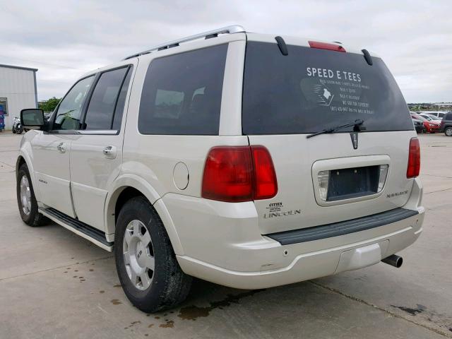 5LMFU28536LJ00698 - 2006 LINCOLN NAVIGATOR WHITE photo 3