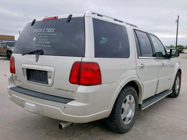 5LMFU28536LJ00698 - 2006 LINCOLN NAVIGATOR WHITE photo 4