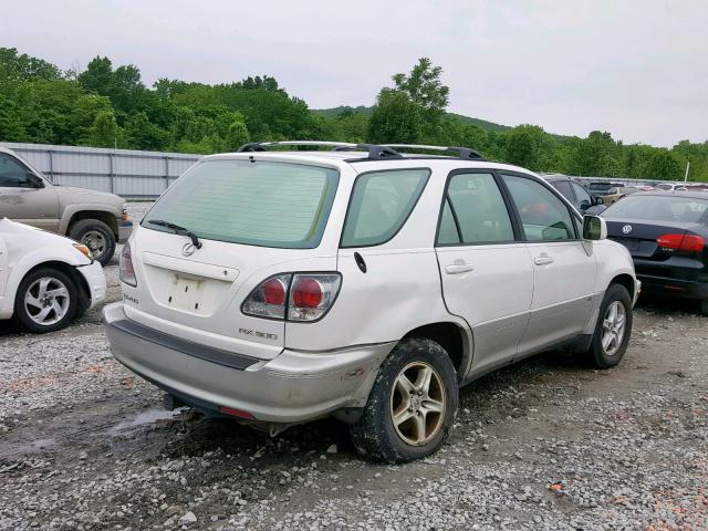 JTJHF10UX10214003 - 2001 LEXUS RX 300 WHITE photo 4