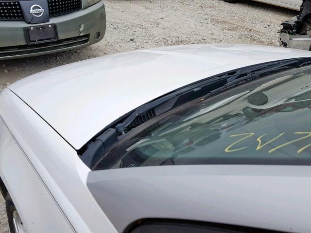 1G8AL52FX3Z131246 - 2003 SATURN ION LEVEL WHITE photo 9