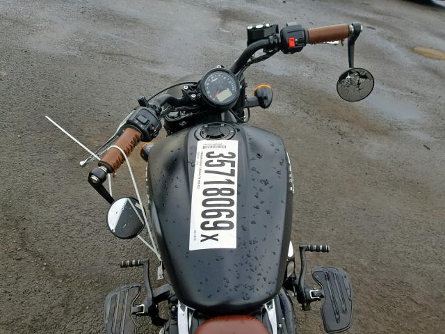 56KMTA002J3129110 - 2018 INDIAN MOTORCYCLE CO. SCOUT BOBB BLACK photo 5