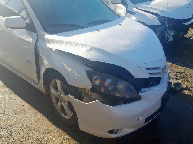 JM1BK143451263168 - 2005 MAZDA 3 HATCHBAC WHITE photo 9