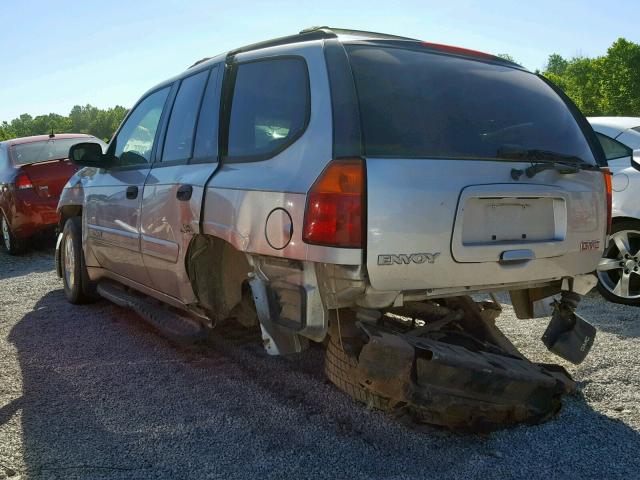 1GKDT13S742118167 - 2004 GMC ENVOY SILVER photo 3